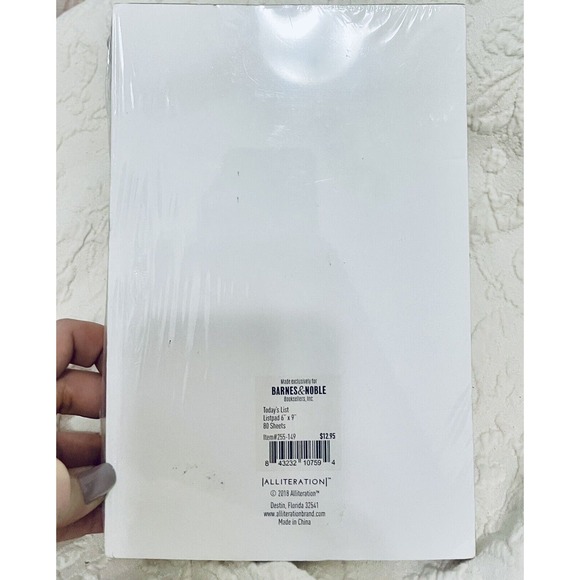 Barnes and Noble Notepad: “Today's List” Listpad 6" x 9", 80 Sheets - Picture 4 of 5